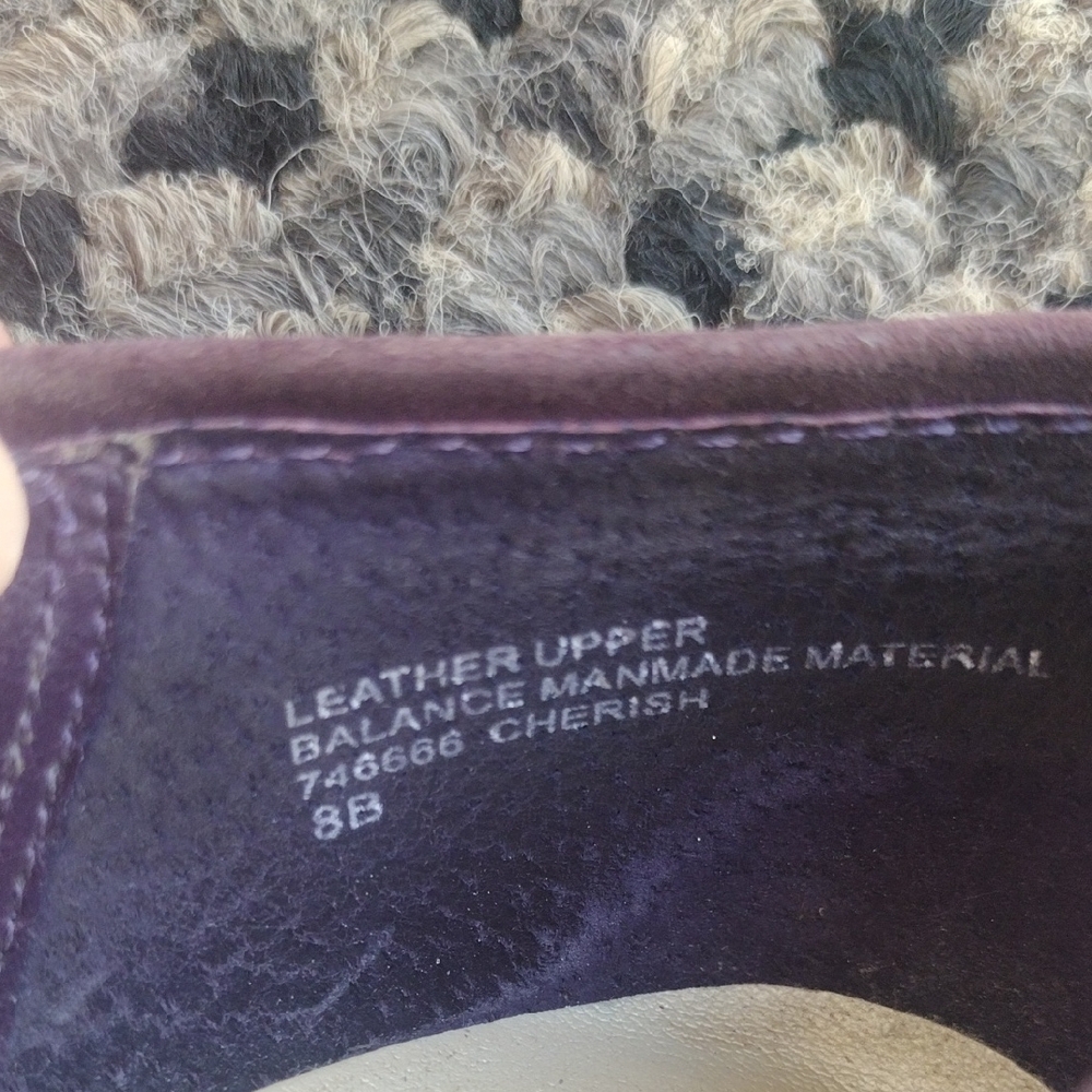 Elegant Purple Suede Loafers - Picture 6 of 9